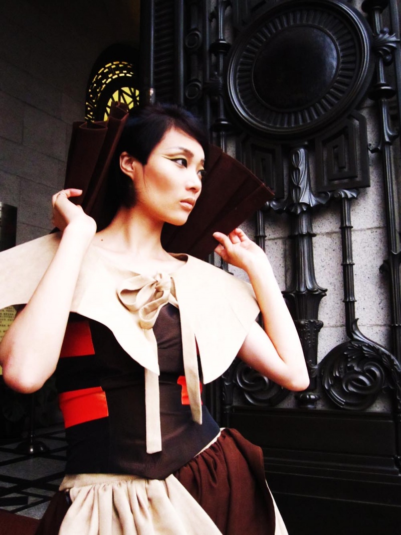 Female model photo shoot of Clarissa Lukman Djaja in Pudong Bank