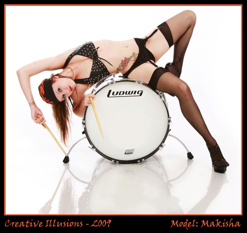 Male and Female model photo shoot of Creative Illusion and makisha nicole in Dallas, Texas