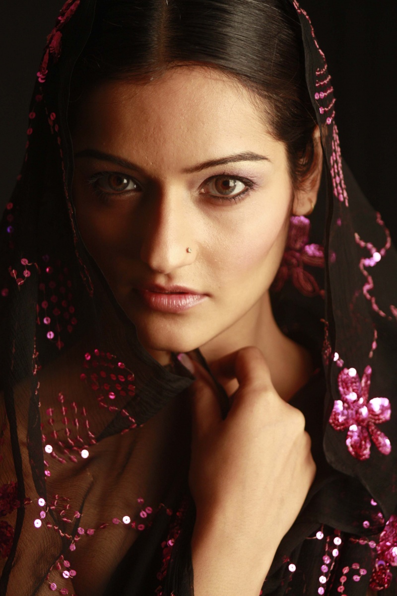 Female model photo shoot of Ritika Anand, makeup by Jennifer Yong