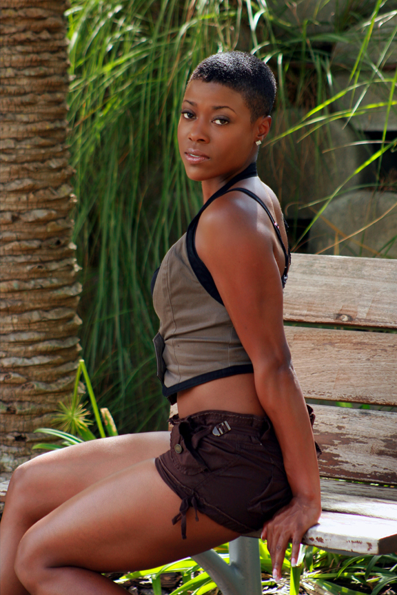 Female model photo shoot of oniquee by Urban Heat Photography