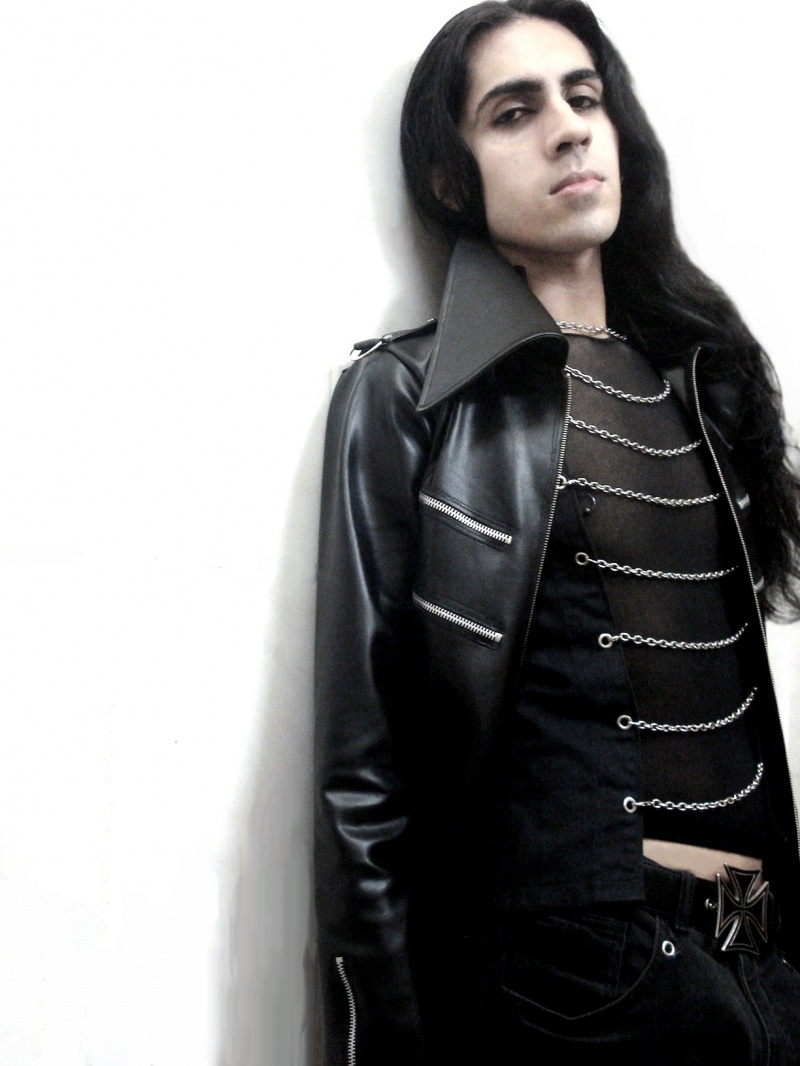 Male model photo shoot of D-Cygoth in ........