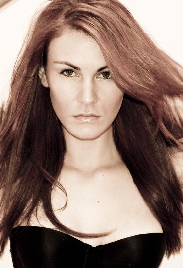 Female model photo shoot of Kseniya Dubinka