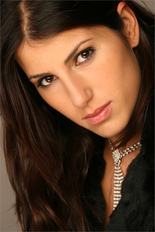 Female model photo shoot of Ilaria Petrucci in Hook