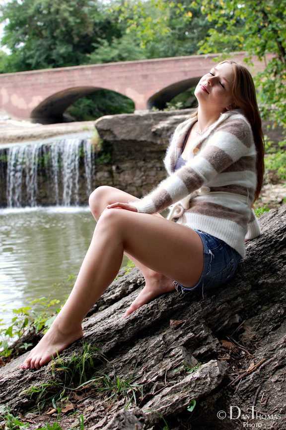 Female model photo shoot of jojo09 in tryst falls
