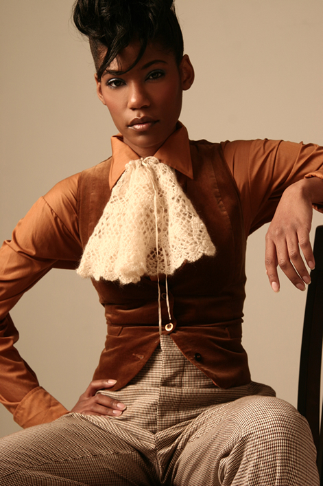 Female model photo shoot of Sheena Wiley