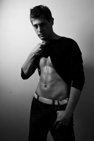 Male model photo shoot of Matt Deane