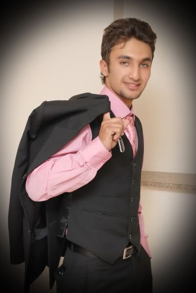 Male model photo shoot of Ali Ahmed Khan