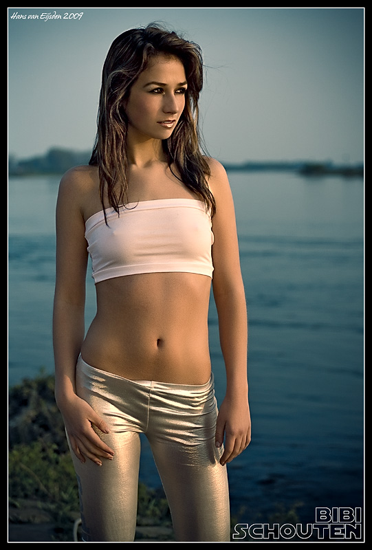 Female model photo shoot of Bibi Schouten