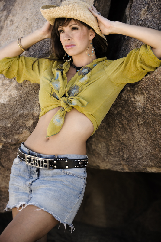 Female model photo shoot of Kristina Dow