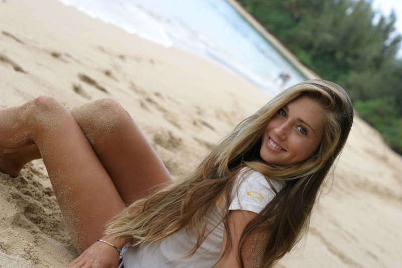 Female model photo shoot of Ashley D Baxter in Haleiwa, HI