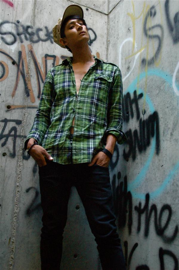 Male model photo shoot of Androo Jayson