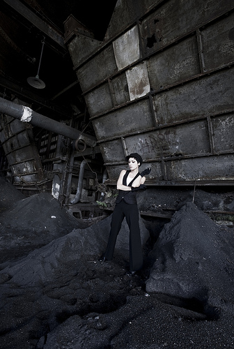 Female model photo shoot of laura kicey and Tanya Dakin in coal country 