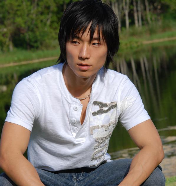 Male model photo shoot of Yoonki Park