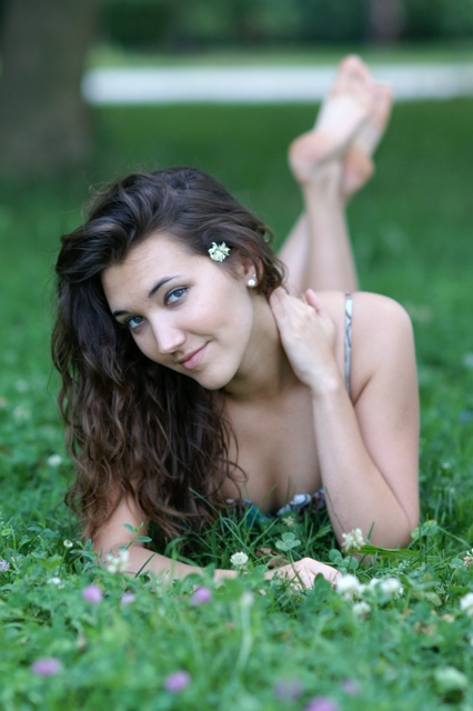 Female model photo shoot of Kisa Stratonova