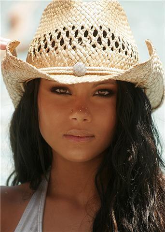 Female model photo shoot of Jessica SanT in Sarasota, FL