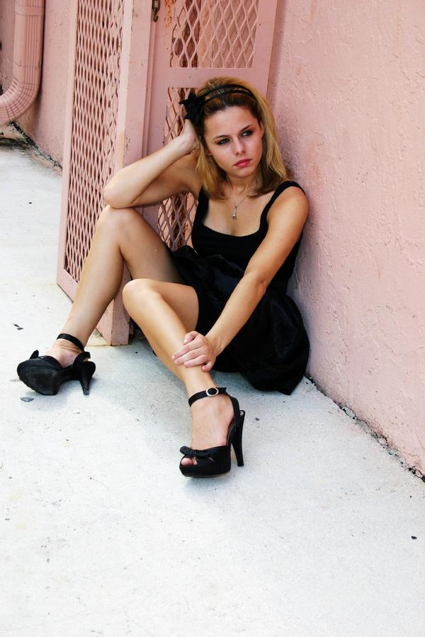 Female model photo shoot of Devon_Alexis in boca