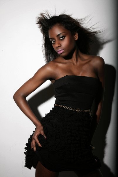 Female model photo shoot of Tenesia Teri-Ann in London