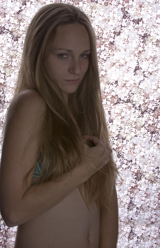 Female model photo shoot of Hailey Summers