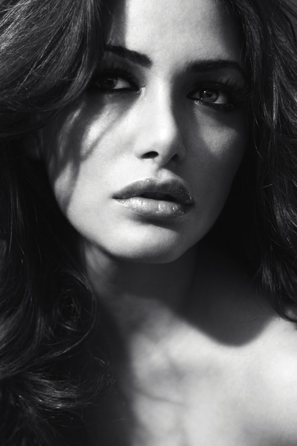 Female model photo shoot of BernaV in London, makeup by Alicia Samuels