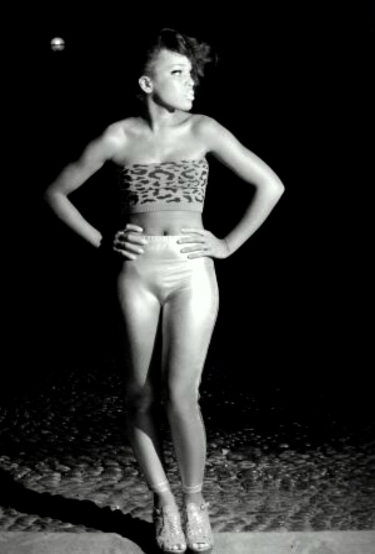 Female model photo shoot of Breanna Burnett by Howard Ingram