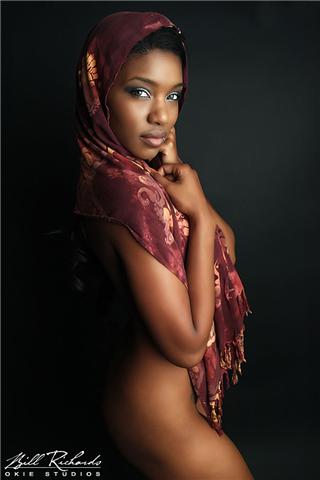 Female model photo shoot of Eden Arcane by Okie Studios