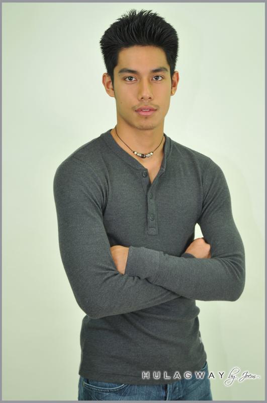 Male model photo shoot of Rashied