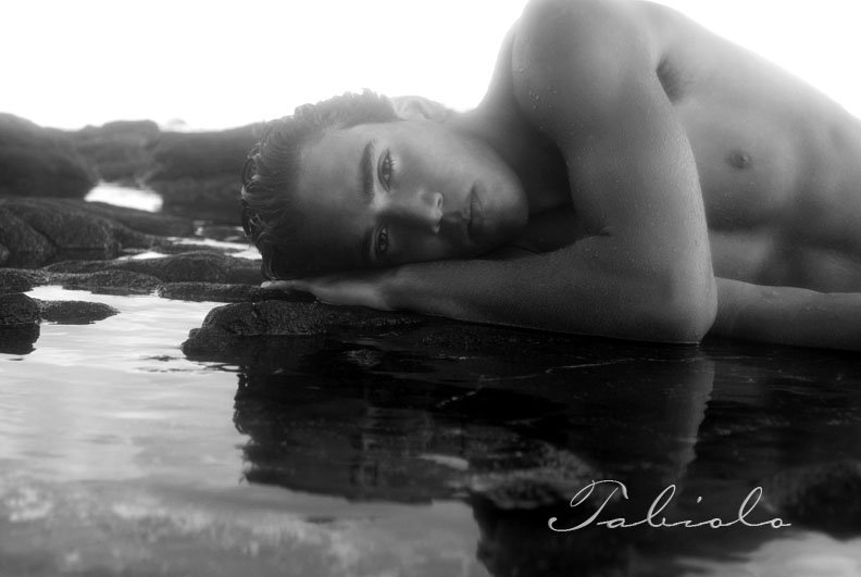 Male model photo shoot of Westley Hoturau by Brandon Tabiolo in Sandys Beach, HI