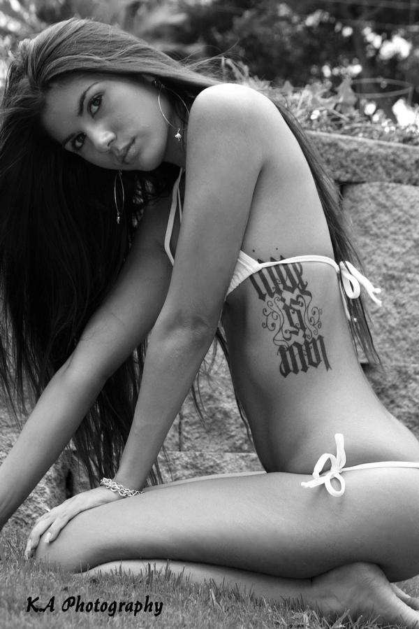 Female model photo shoot of Uilani Davis in Maui,Hawaii