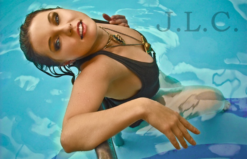 Female model photo shoot of Jeni lee Cupcakes by JLCappella in battlecreek MI
