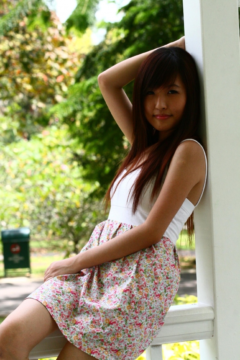 Female model photo shoot of Karyn Leong