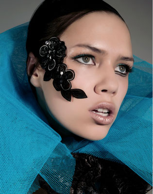 Female model photo shoot of emilie rose
