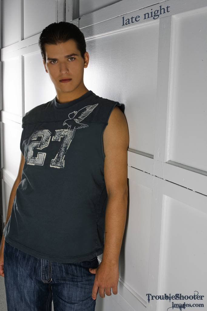 Male model photo shoot of Anthony Fontanez