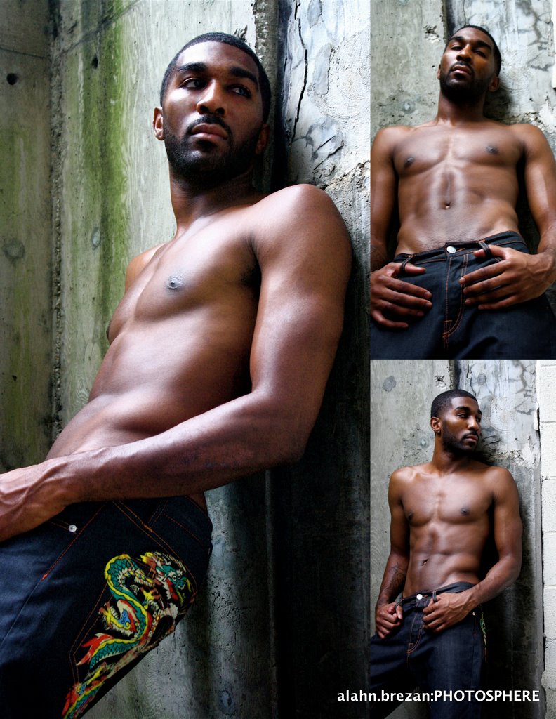 Male model photo shoot of darrius parker
