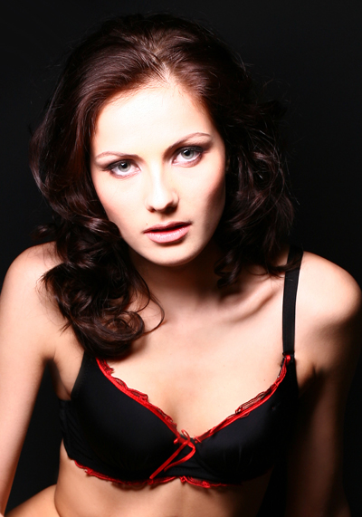 Female model photo shoot of OlgaLitvinski