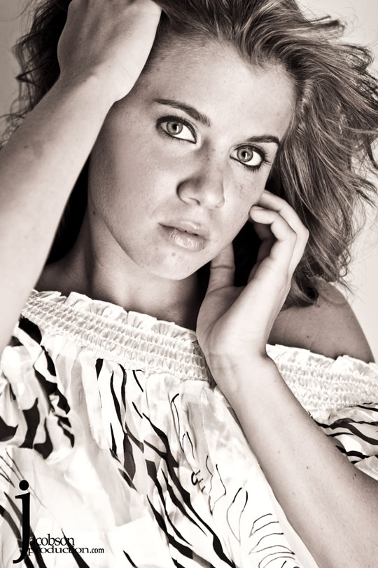 Female model photo shoot of Eliese Sara