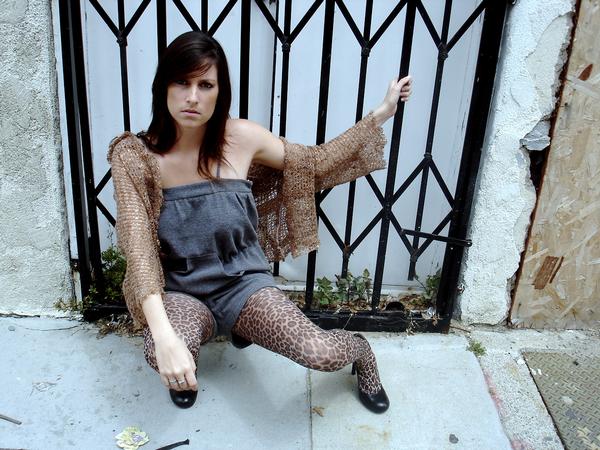 Female model photo shoot of LindsayWilder in Belmont Shores
