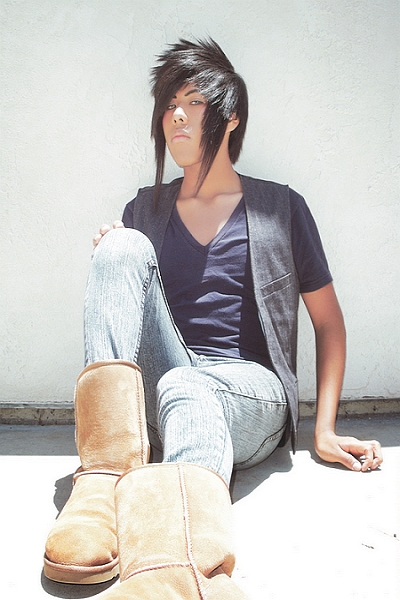 Male model photo shoot of Gabriel Allen