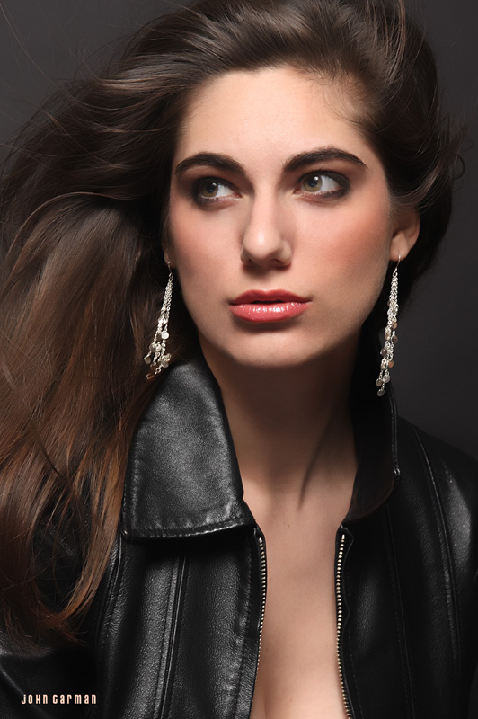 Female model photo shoot of Creative Natalie Angela by John Carman