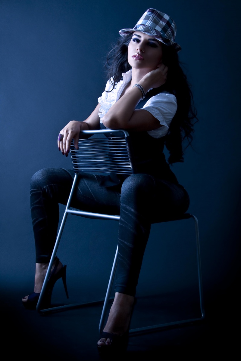 Female model photo shoot of L O R E N A by alejandro  castillo in Studio Toronto