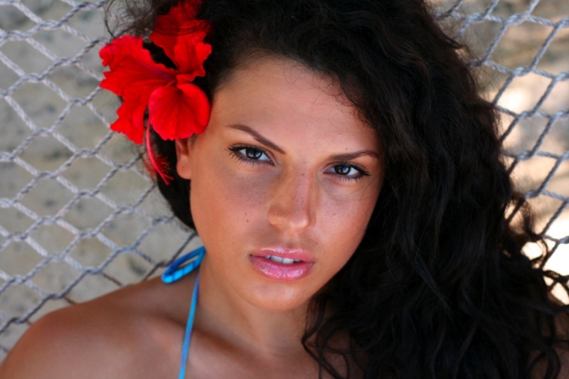 Female model photo shoot of Vanessa Kai Leanne