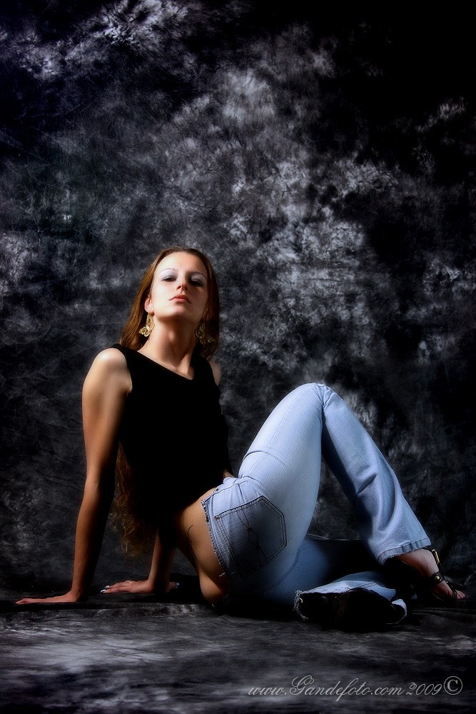 Female model photo shoot of PawsofSteel by ErikG in Franklin, NJ