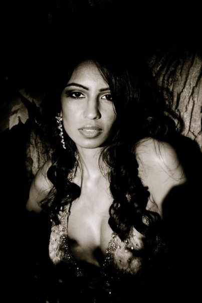 Female model photo shoot of Jassu by Pratik Shah Photography