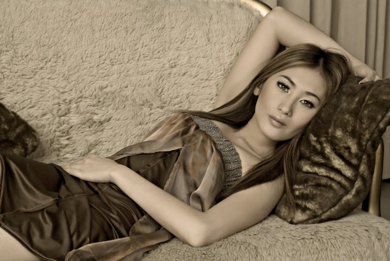 Female model photo shoot of ChiAki Morita
