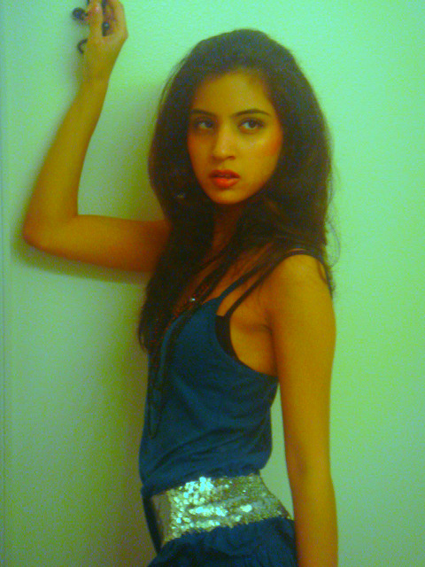 Female model photo shoot of jessica kareena