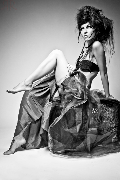 Female model photo shoot of Toots-- Shana Taylor