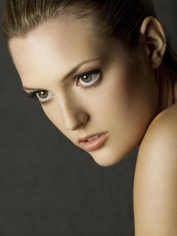 Female model photo shoot of Christina Biller