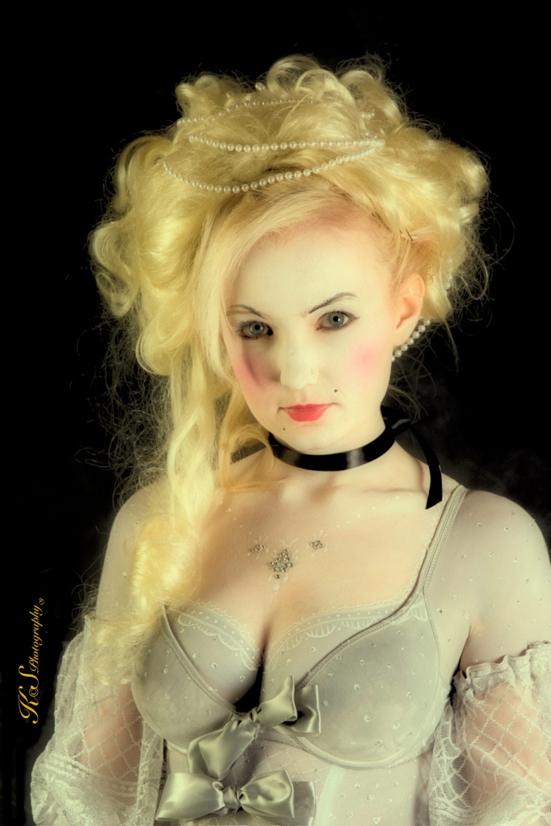 Female model photo shoot of ChicagoFace and BodyArt in Halloween Bash 2, Racine WI