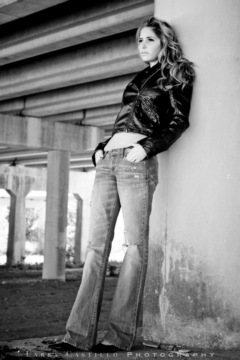 Female model photo shoot of SydneyLyn by LCP