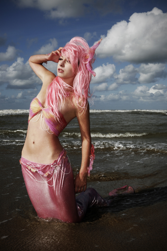Female model photo shoot of Diana-sama by Mirjam Muller - in Katwijk ZH, the Netherlands