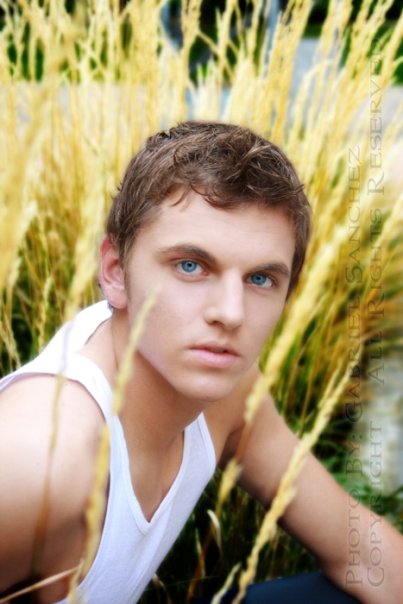 Male model photo shoot of Justin - Ryan Artists by gabesanchphoto